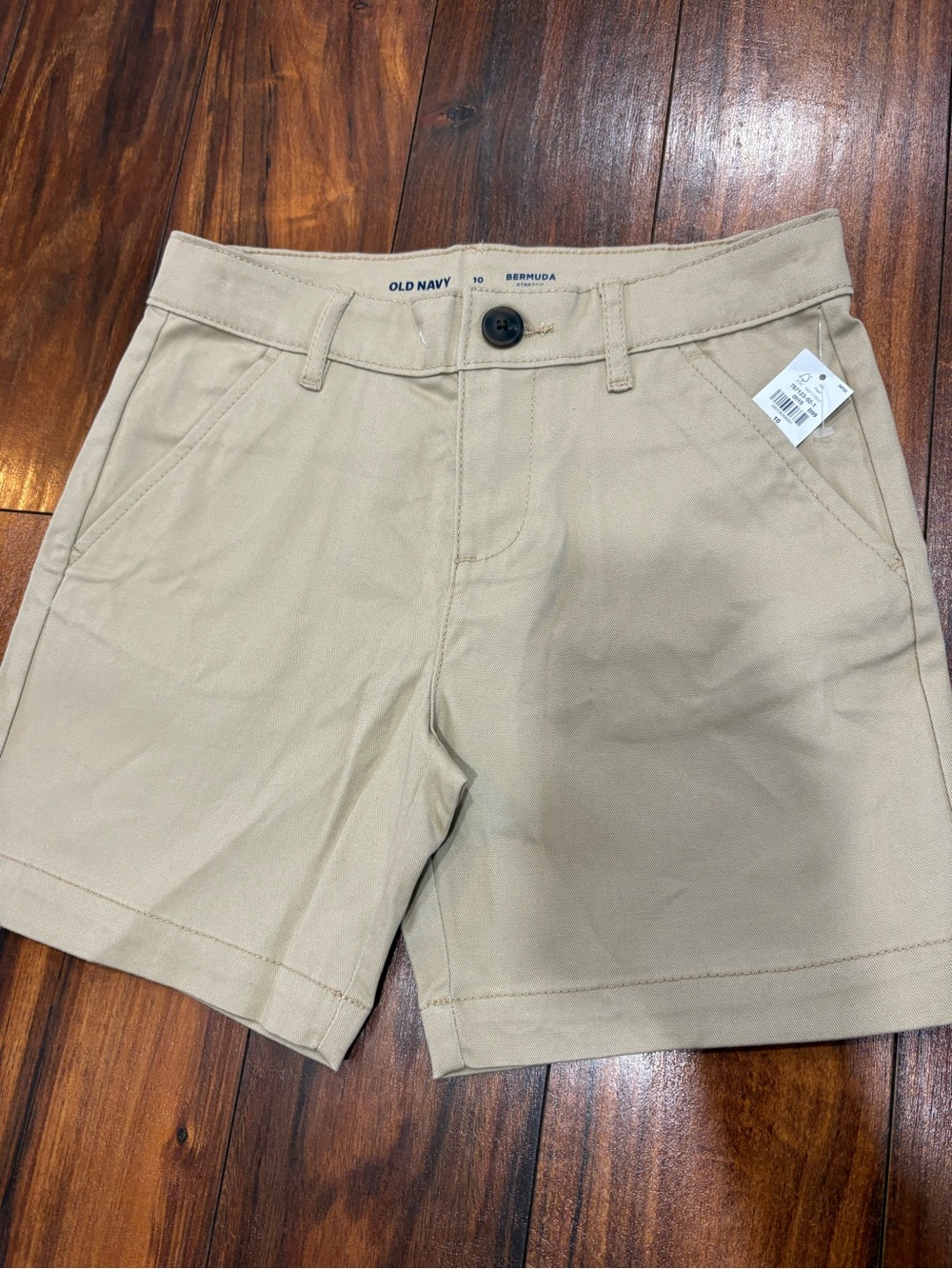 Old Navy Girls NWT Bermuda Shorts - Beige SIZE 10 uniform
